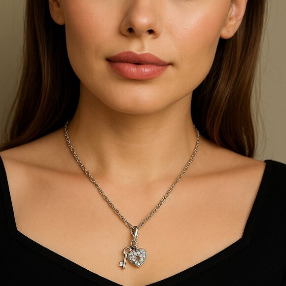 Guess Silver Tone Lock and Key Heart Rhinestone Necklace - Picture 1 of 4